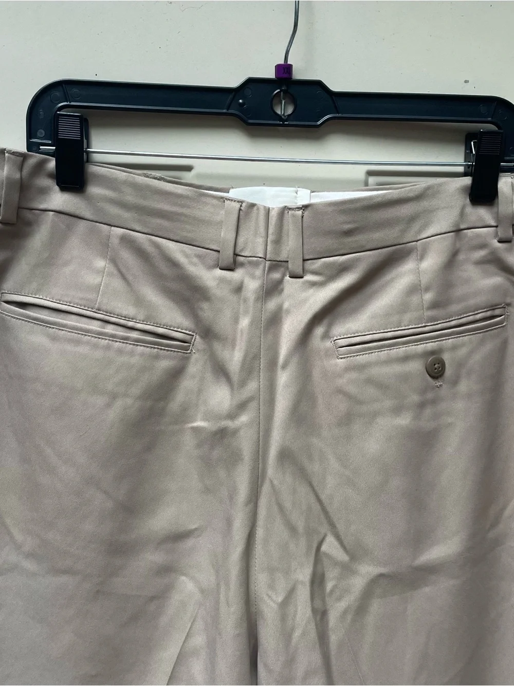 Walter Hagen beige tan lightweight golf casual shorts Men 36 EUC